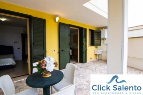 Victoria Palace Apartment - parcheggio-veranda - by Click Salento